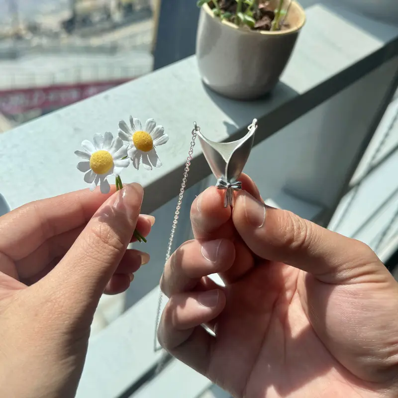 Flower Necklace